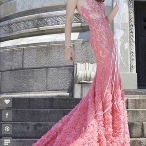 Janique gown
